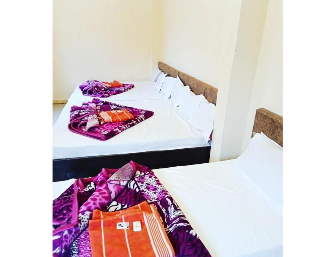 Hotel Mahakal Vishram, אויאיין מראה חיצוני תמונה