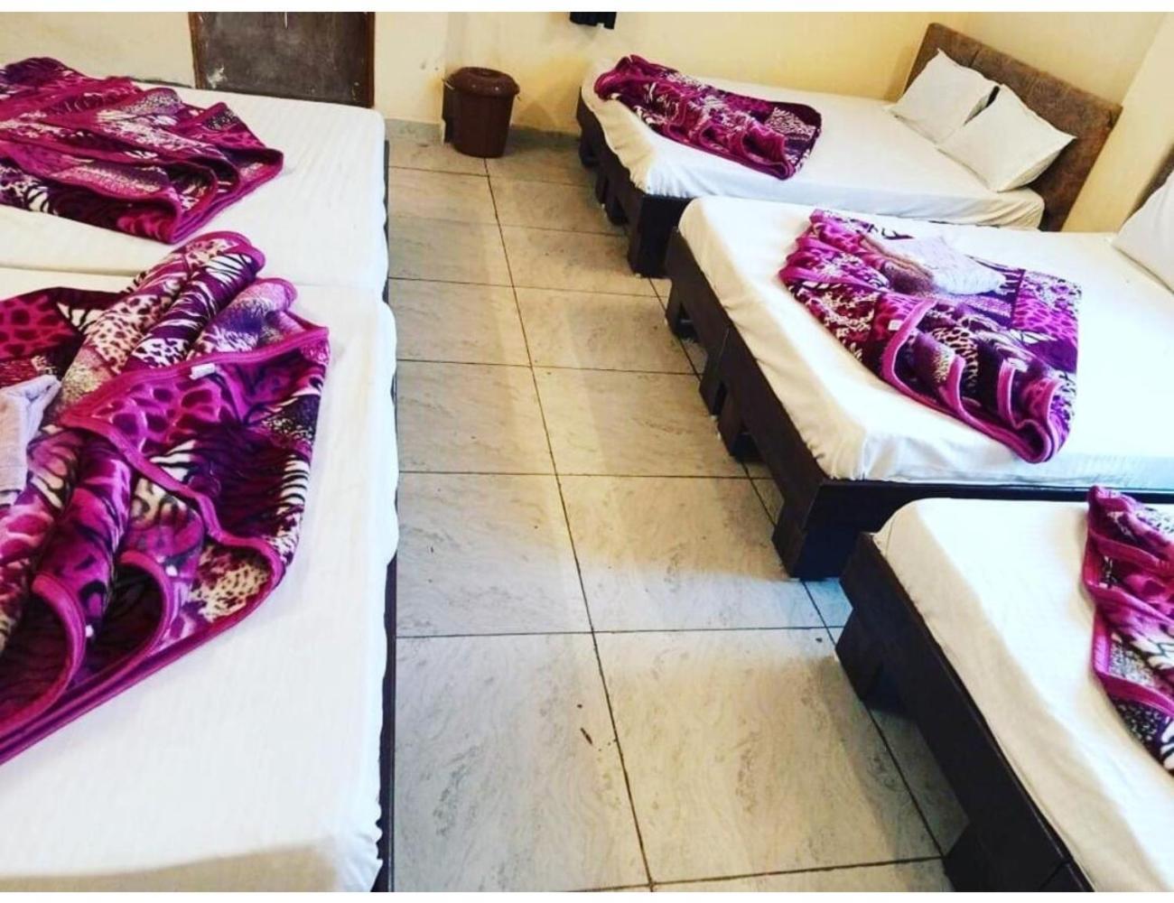 Hotel Mahakal Vishram, אויאיין מראה חיצוני תמונה