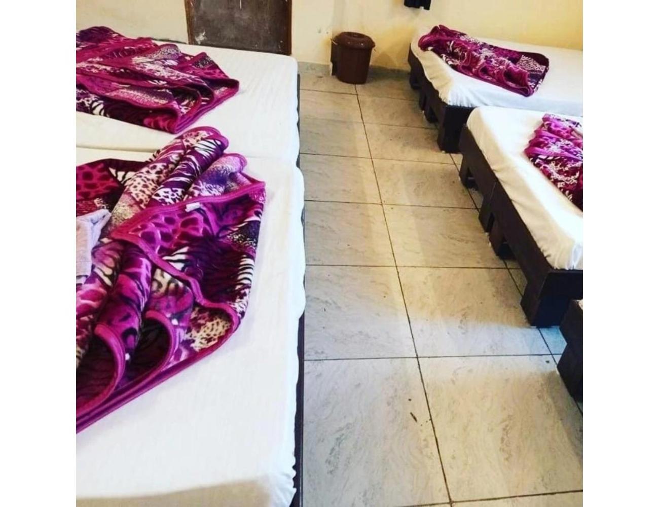 Hotel Mahakal Vishram, אויאיין מראה חיצוני תמונה